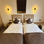 Hotel Dorana Art