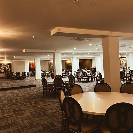 Hotel Dorana Art Cirénia