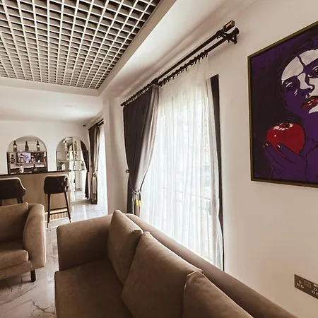Hotel Dorana Art