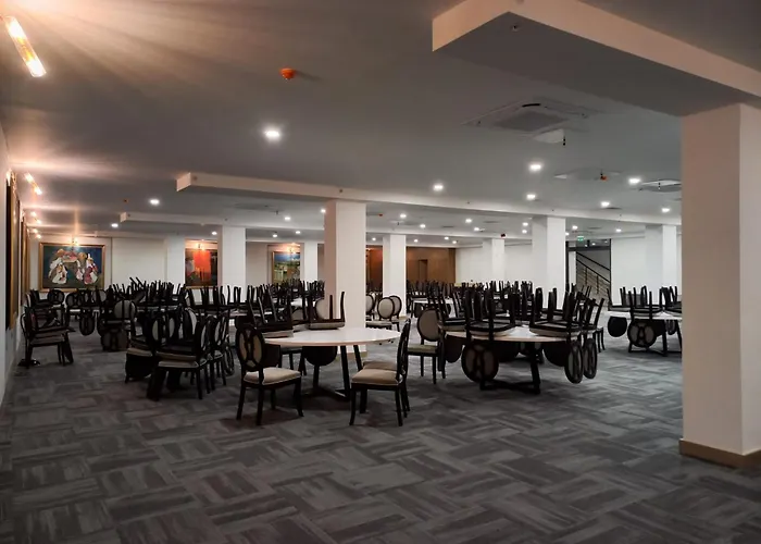 Dorana Art ホテル