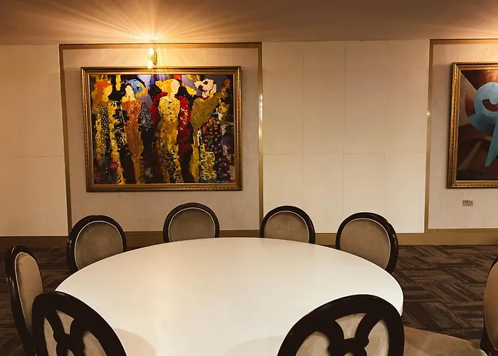 Dorana Art ホテル 3*