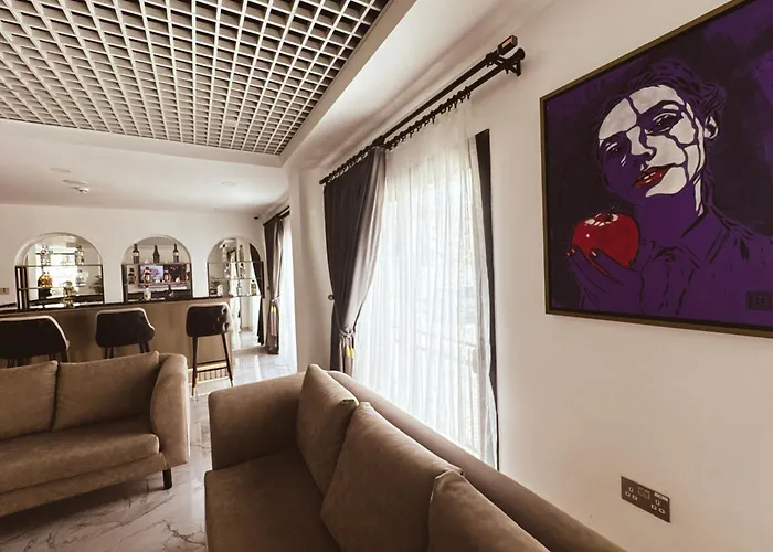 ホテル Dorana Art