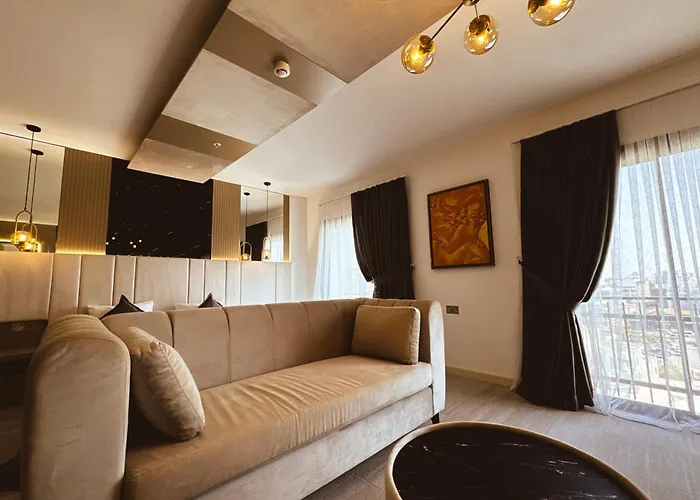 ホテル Dorana Art