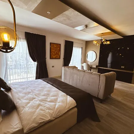 Dorana Art Hotel 3*