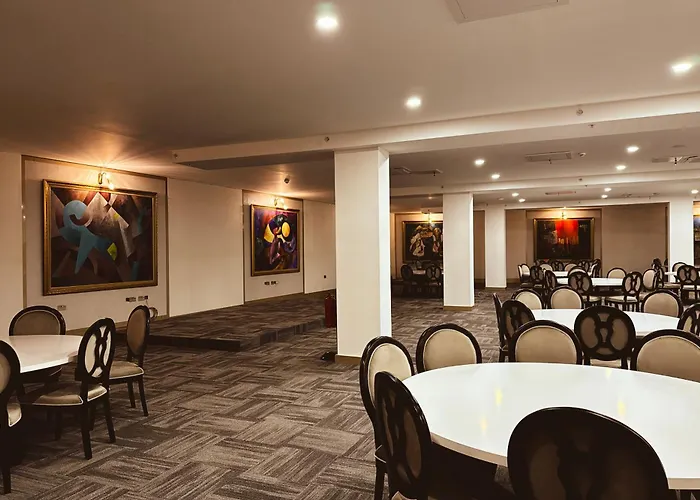 Dorana Art ホテル