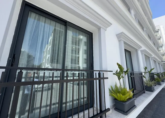 ホテル Dorana Art