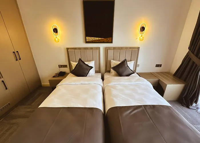 ホテル Dorana Art