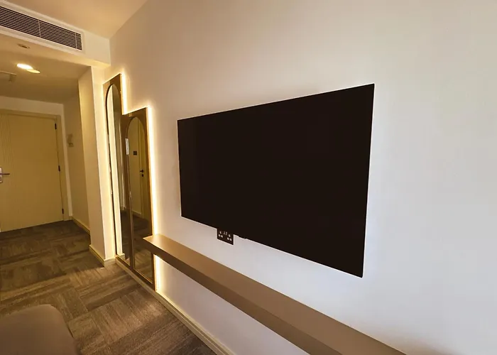 ホテル Dorana Art 3*