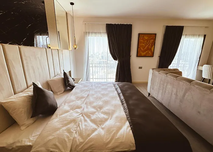 Dorana Art ホテル キレニア