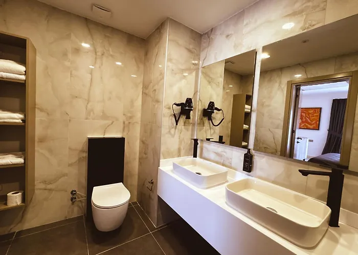 Dorana Art 3* キレニア